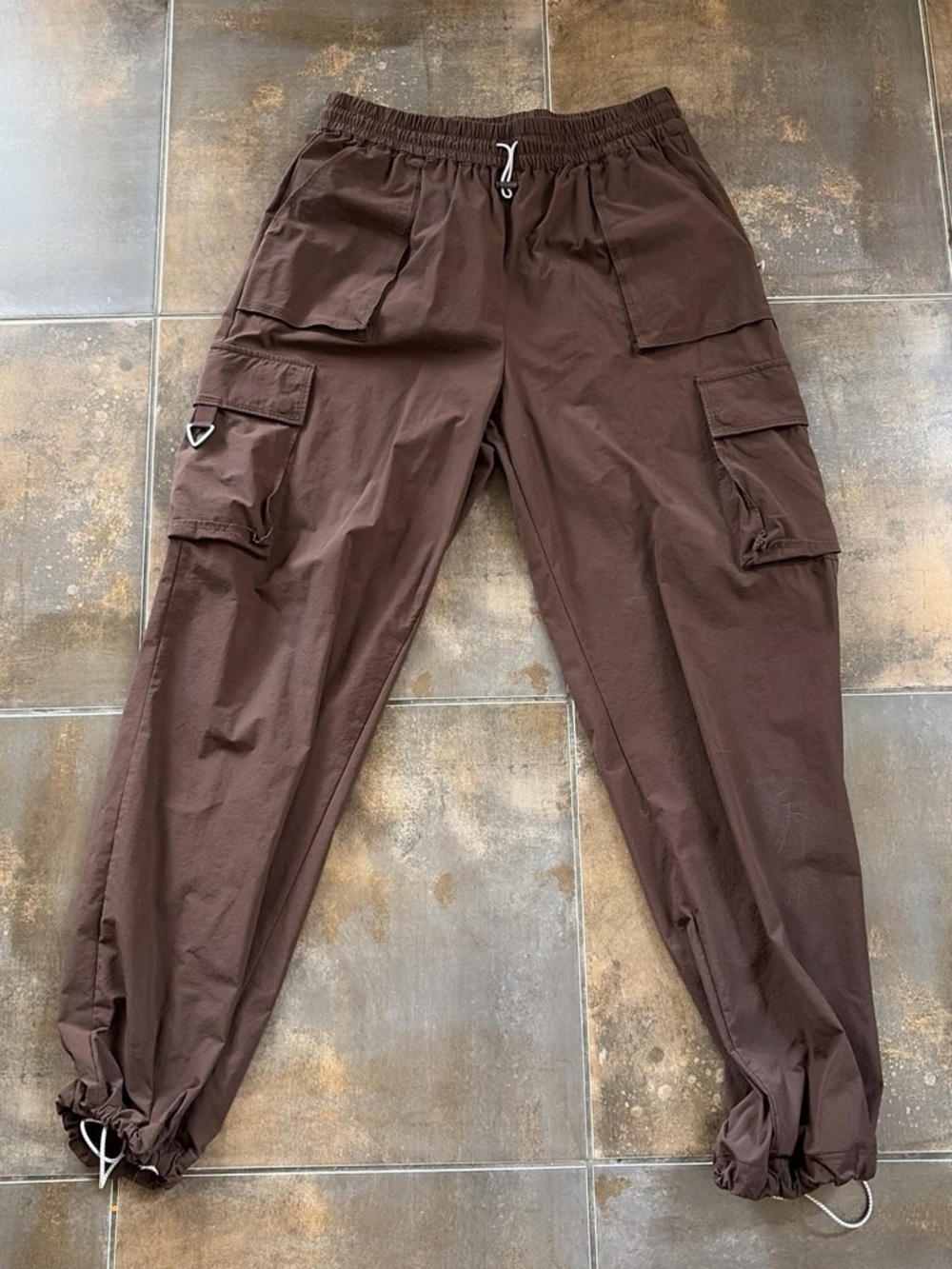 Fabletics Cargo Utility Baggy Parachute